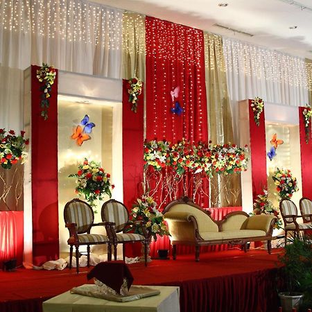 Orchardz Hotel Ayani Pontianak Kültér fotó