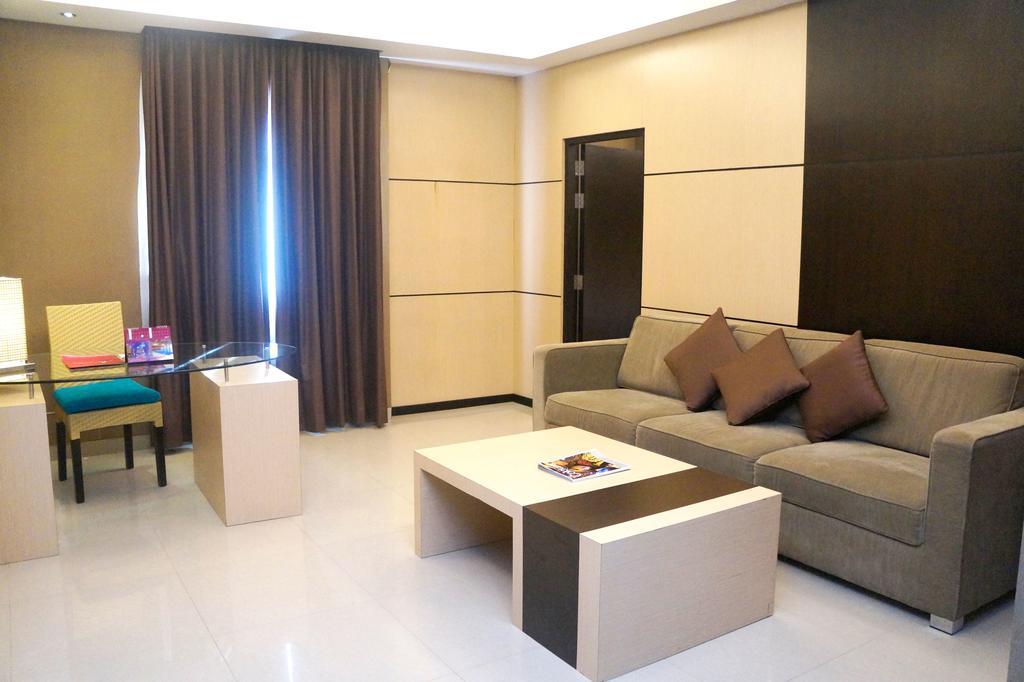 Orchardz Hotel Ayani Pontianak Kültér fotó