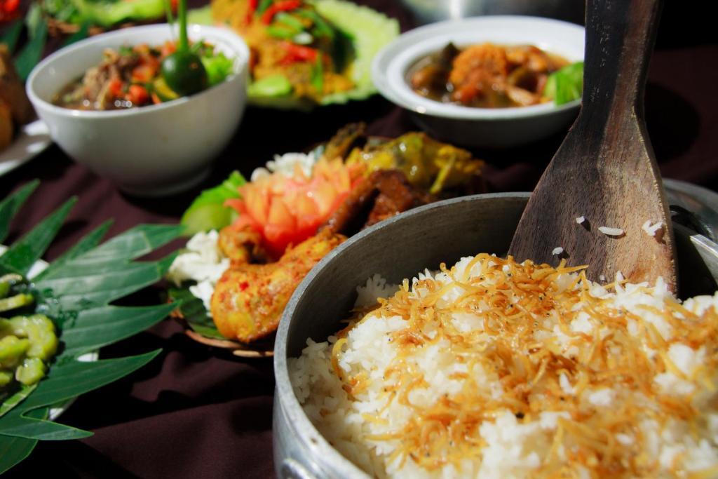 Orchardz Hotel Ayani Pontianak Kültér fotó