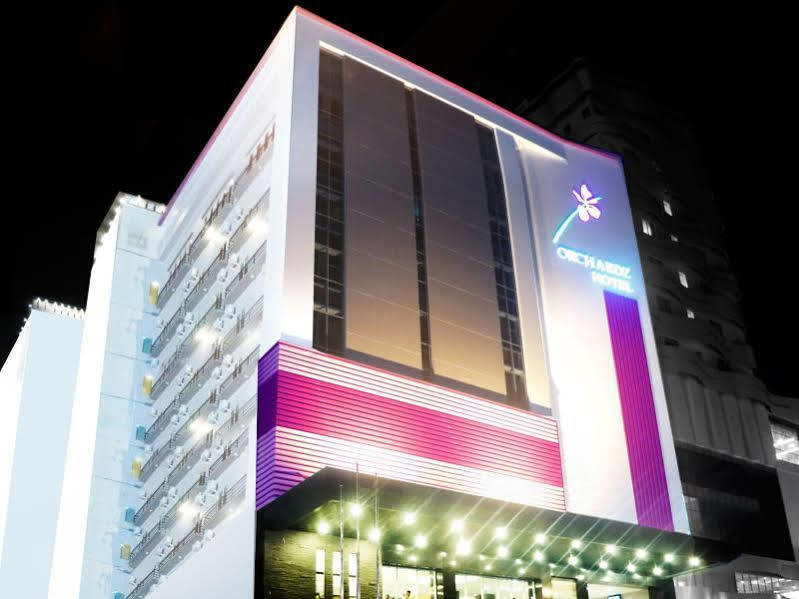Orchardz Hotel Ayani Pontianak Kültér fotó