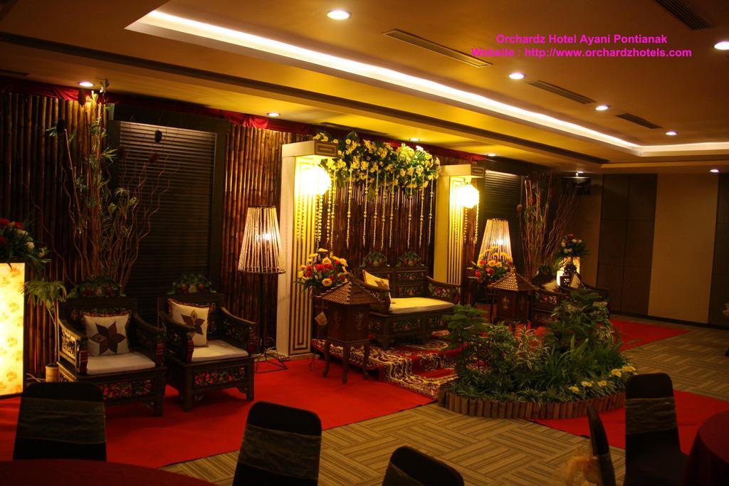 Orchardz Hotel Ayani Pontianak Kültér fotó